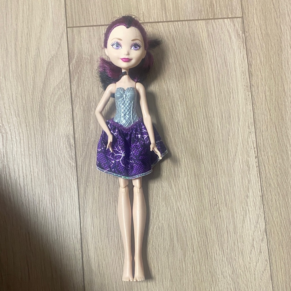 Ever After High Doll